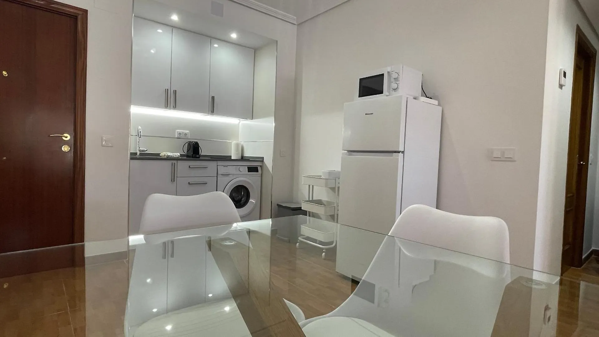 Bahia Sur Deluxe Apartment San Fernando 0*,