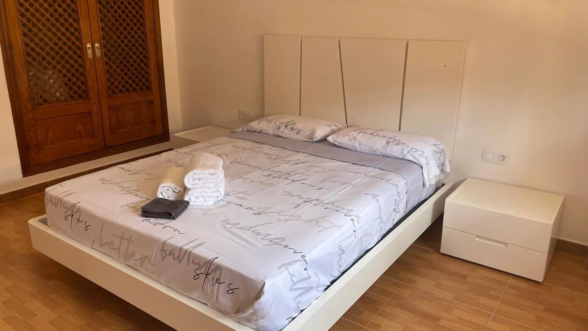 Bahia Sur Deluxe Apartment San Fernando Spain